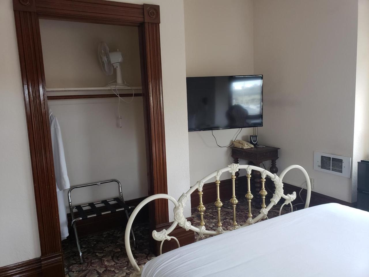 Manresa Castle Hotel Port Townsend Ngoại thất bức ảnh